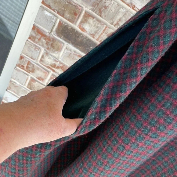 Vintage Unbranded Red Green Mini Plaid Lined Cape - Picture 3 of 7